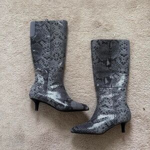 y2k 2000s reptile snakeskin leather kitten heel boots pointed toe chic